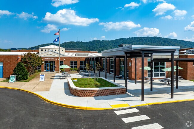 Students can start their journey at Mountain View Elementary, which earns a B rating from Niche.