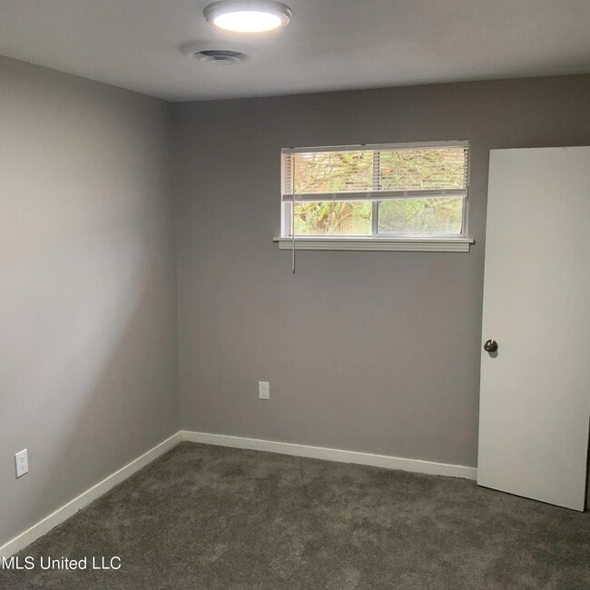 1144 McCluer Rd, Jackson, MS 39212 - photo 6