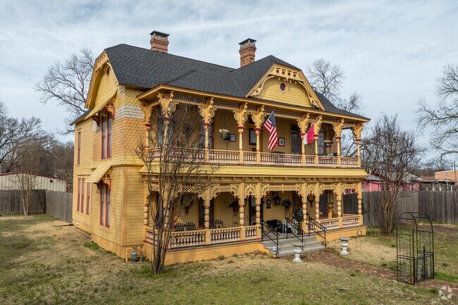 Older homes in Bonham showcase unique architectural styles from different eras.