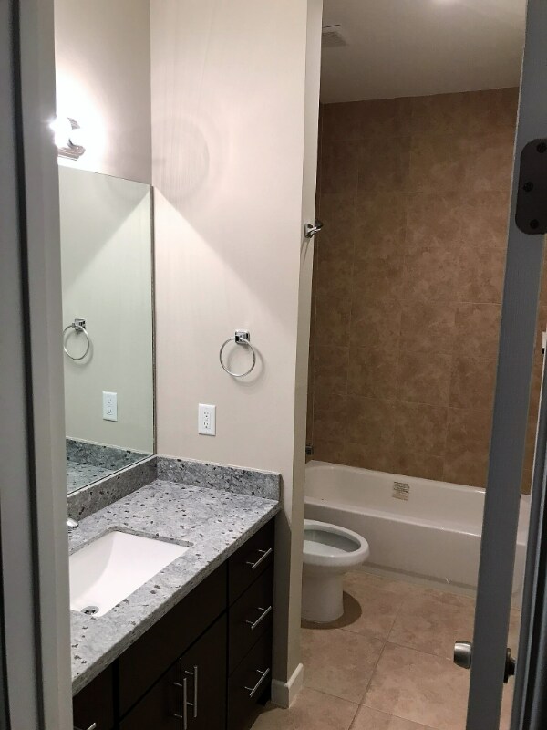 901 E Redbud Ave unit 2, McAllen, TX 78504 - photo 4