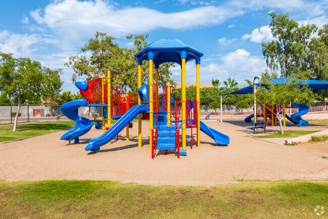 From playtime to fitness, Kerr Elementary energizes students in Meza, AZ.