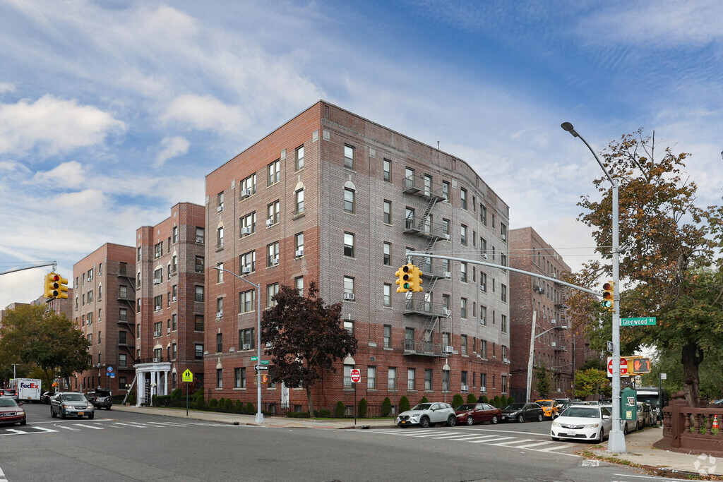 About 2601 Glenwood, Brooklyn NY | HOAs, Reviews, Amenities - Homes.com