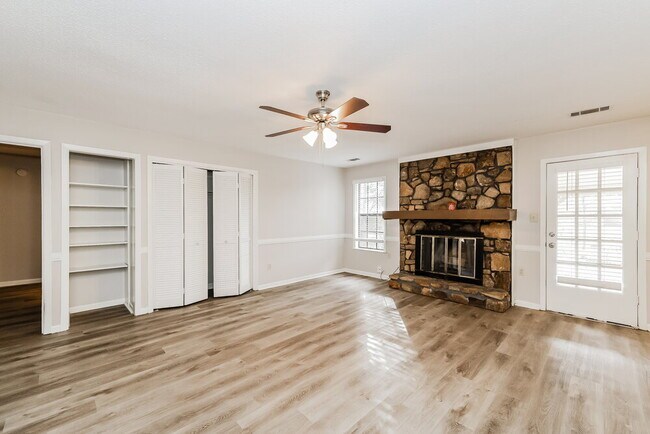 7965 Meadow Trail Dr, Cordova, TN 38018 - photo 3