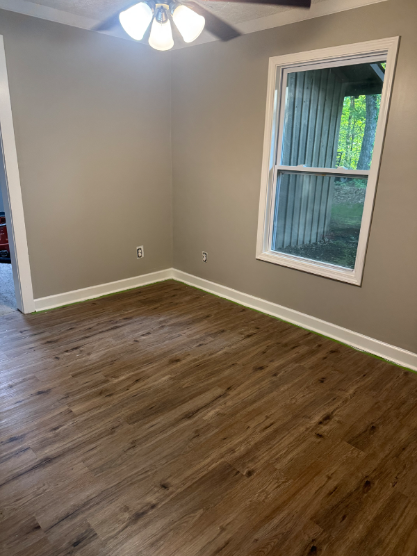 24 Old Newport Hwy, Sevierville, TN 37876