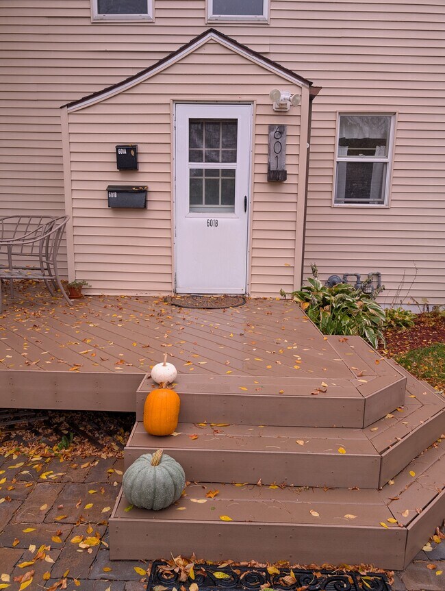 601 N Front St, Crookston, MN 56716 - photo 2