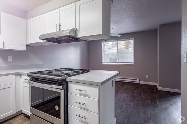 Eleven Pines, Gresham, OR 97080 - photo 3