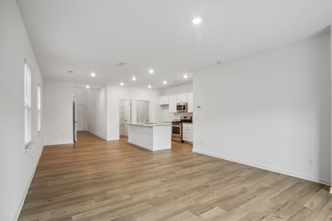 3853 Rustic Barn Way, Loganville, GA 30052 - photo 5