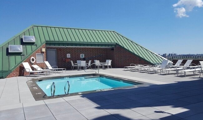 15 North Beacon unit 905, Boston, MA 02134 - photo 2