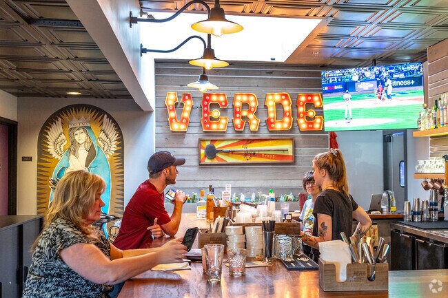 Verde serves modern Mexican street food in Palo Park.