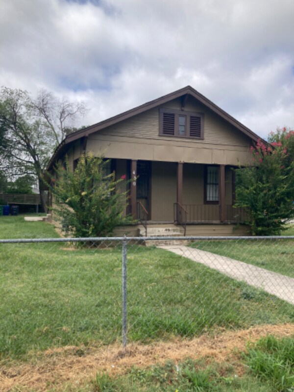 430 Ferris Ave, San Antonio, TX 78220