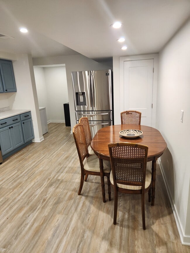 3085 Summer Place unit B, Green Bay, WI 54313 - photo 5