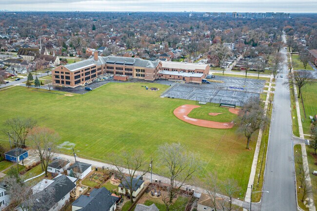 Lincoln Middle School