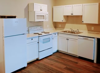 1520 E Berry St Unit 105, Fort Wayne, IN 46803