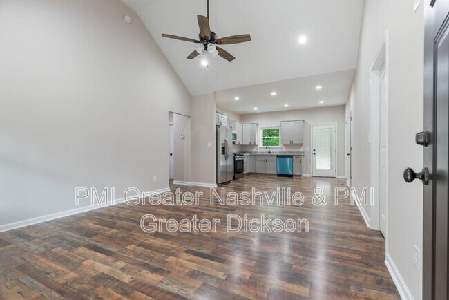 218 Mike St, McEwen, TN 37101 - photo 4