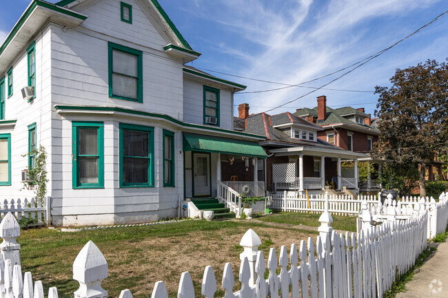 East End consists of about 400 homes and buildings that match the original historic design.