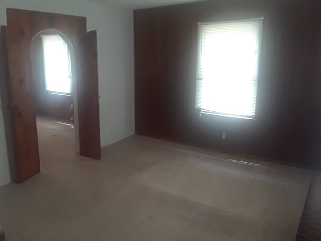 1411 Gary St, Columbia, MO 65203 - photo 3