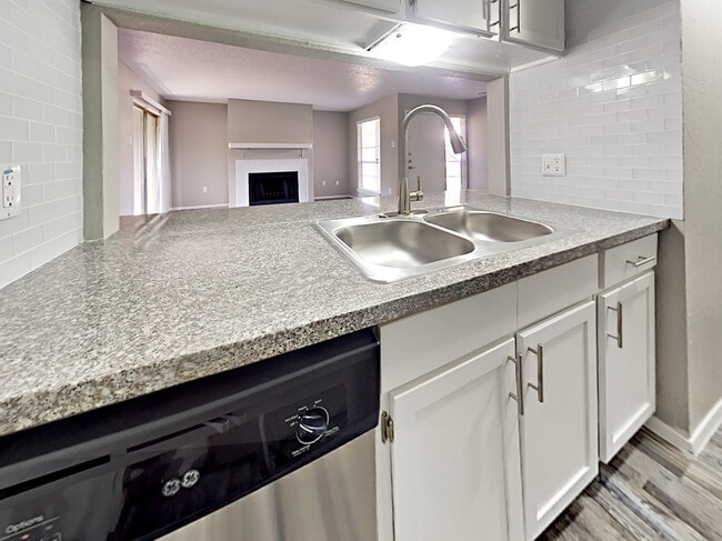 Parkside Arlington, Arlington, TX 76013 - photo 3