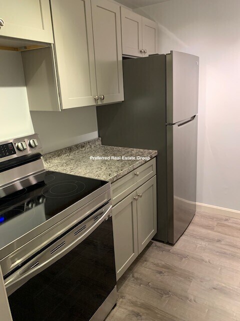 330 Newton St, Brookline, MA 02467