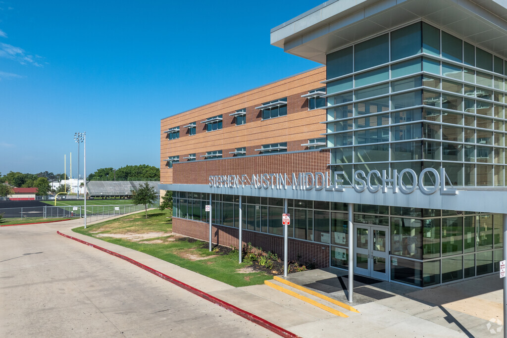 Explore knowledge-rich classrooms at Stephen F. Austin Middle School.