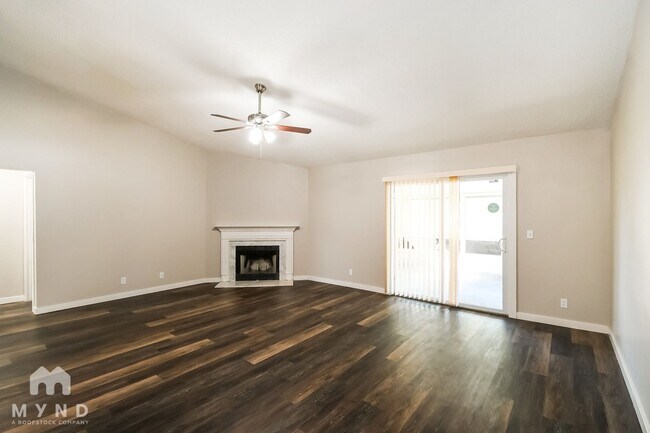 100 Autumn Springs Ct W, Jacksonville, FL 32225 - photo 5