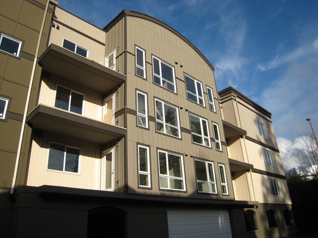 Ballinger Place