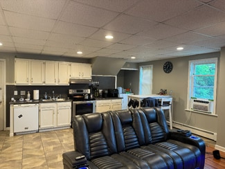 100 S Nesbitt St Unit 3, Larksville, PA 18704