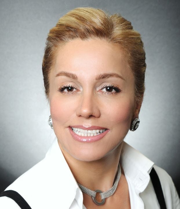 Agent Photo