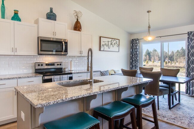 0 W Pointe Blvd unit 37384016, Chain-O-lakes, IN 46628 - photo 4