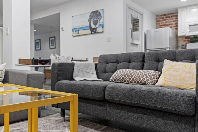 1709 Lanier Place NW unit ID1037737P, Washington, DC 20009 - photo 5