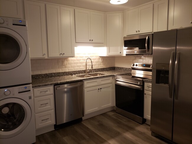 118 Forrest Ave unit A, Norfolk, VA 23505 - photo 2