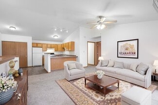 400 Stonefield Cir, Mauston, WI 53948