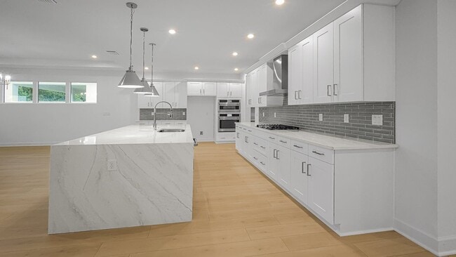 1615 Bellagio Loop, Tavares, FL 32778 - photo 3