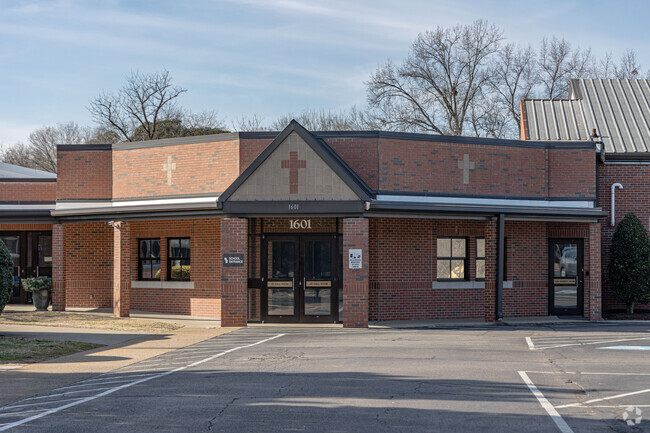 Saint Rose of Lima Catholic School 
 is located at 1601 N Tennessee Blvd in Murfreesboro.