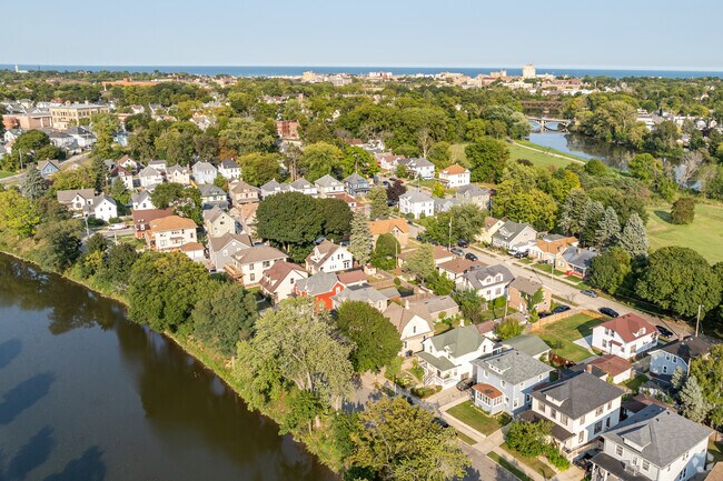 Hickory Ridge is a quiet neighborhood near downtown Racine and Lake Michigan.