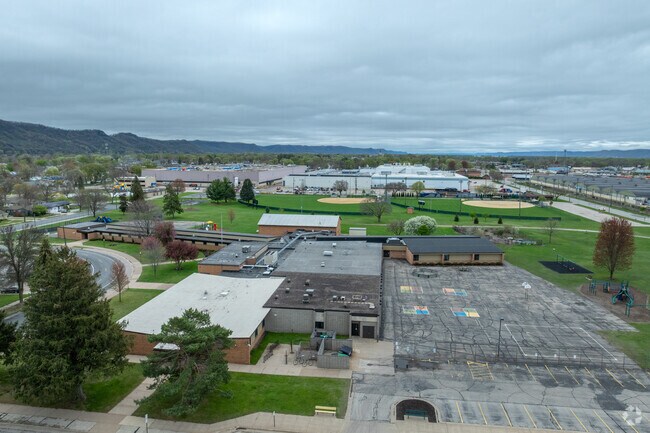 Spence Elementary School is located adjacent to Erickson Park.