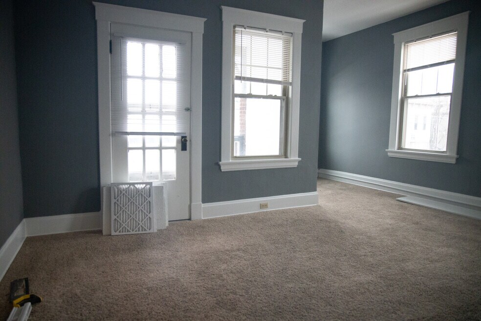 230 Fairfield Ave unit West, Bellevue, KY 41073 - photo 1