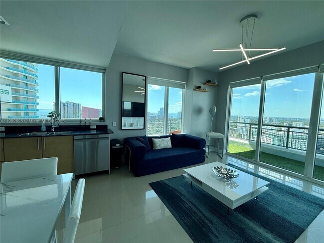 Infinity at Brickell unit 2001, Miami, FL 33130 - photo 6