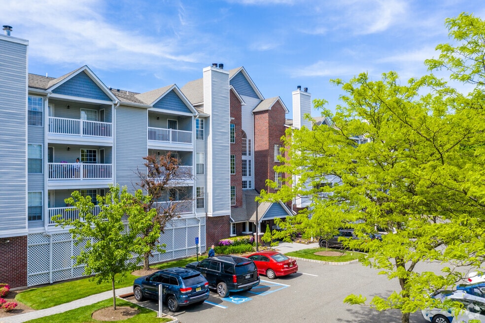 Mountain View Crossing