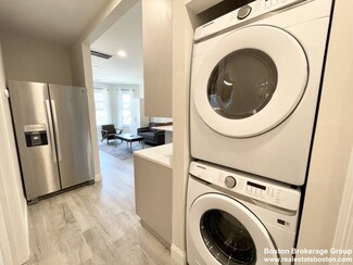 23 Newport St Unit 2, Boston, MA 02125