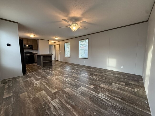 11987 Springbrook Ct, Bruce Township, MI 48065 - photo 3