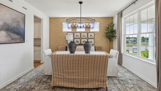 22 Georgetown Dr, Freehold, NJ 07728 - photo 4