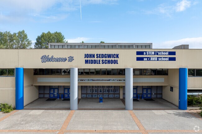John Sedgwick Middle School in Port Orchard has earned a B from Niche.