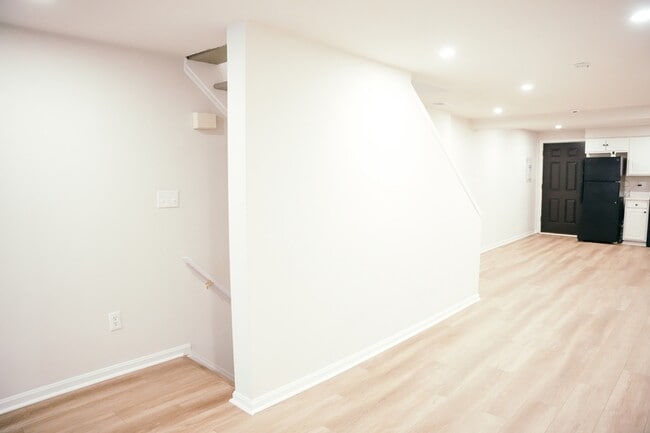 916 W Lombard St, Baltimore, MD 21223 - photo 6