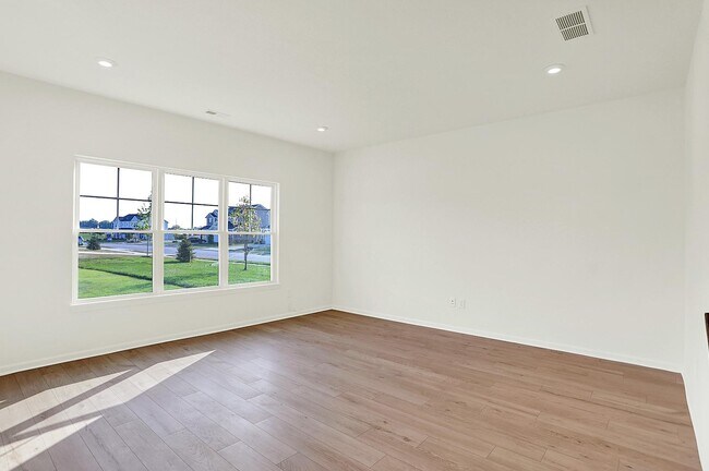 6941 Rusty Nail Ct, Brownsburg, IN 46112 - photo 7