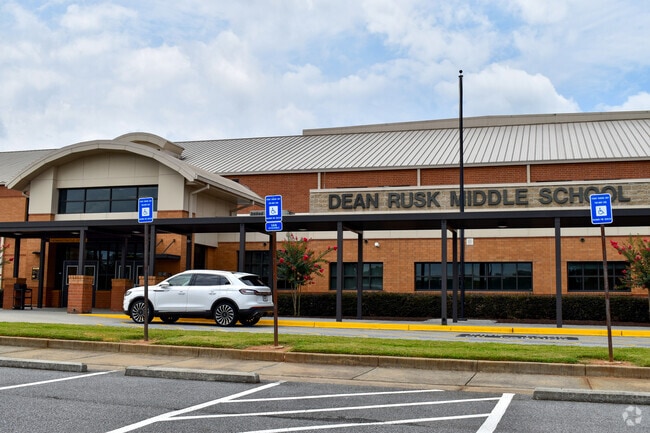 Rusk Middle School provides education for grades 6 through 8 in Cherokee County.