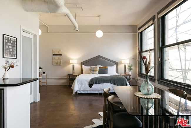 Higgins Building unit 314, Los Angeles, CA 90012 - photo 5