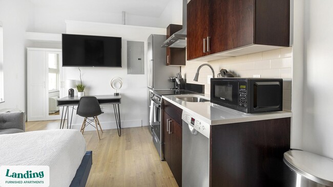 135 Adams St unit 304, Denver, CO 80206 - photo 4