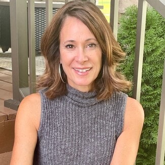 Laura Nicholson