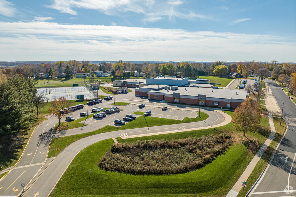 An aerial view of the beautiful campus.
