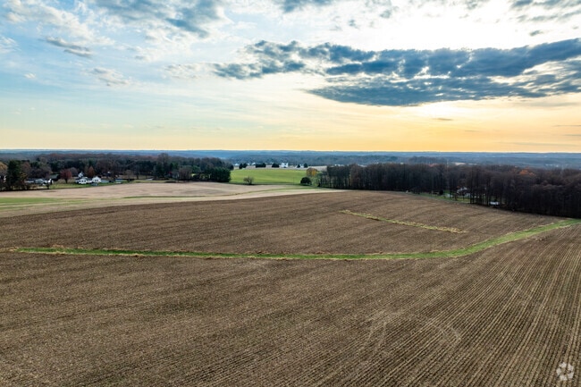 Residents in Dayton can enjoy stunning sunsets throughout the neighborhood.